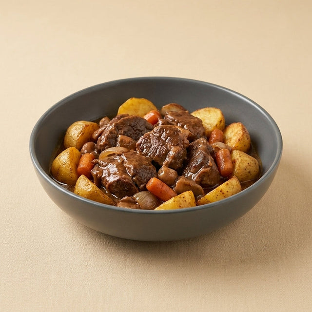 Morcillo de ternera en salsa con patatas