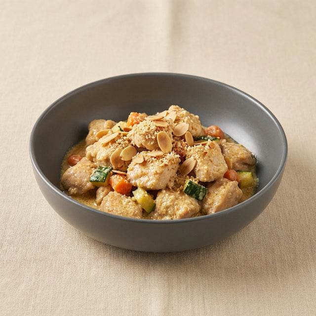 Pollo en salsa de almendras