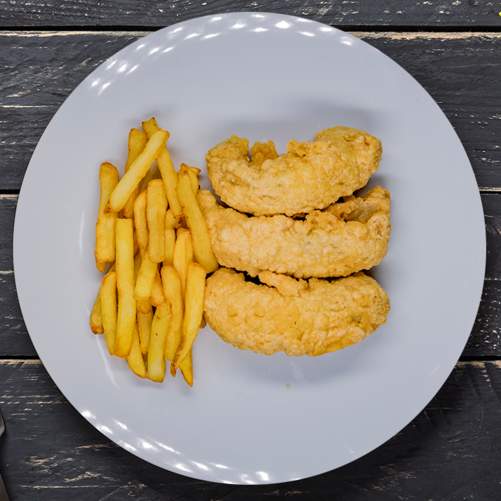 Rape rebozado con patatas fritas