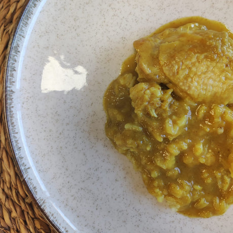 Pollo al curry con arroz