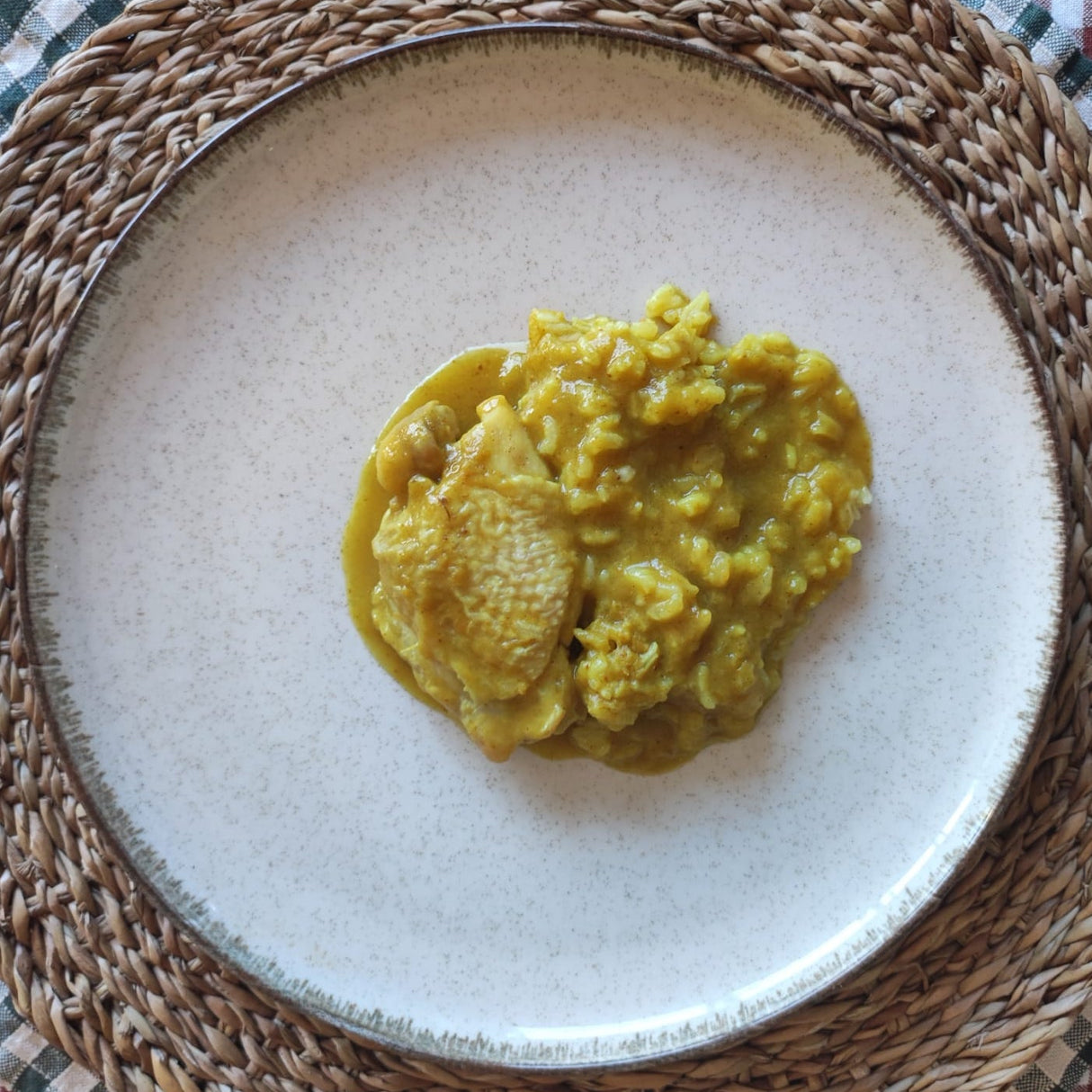 Pollo al curry con arroz