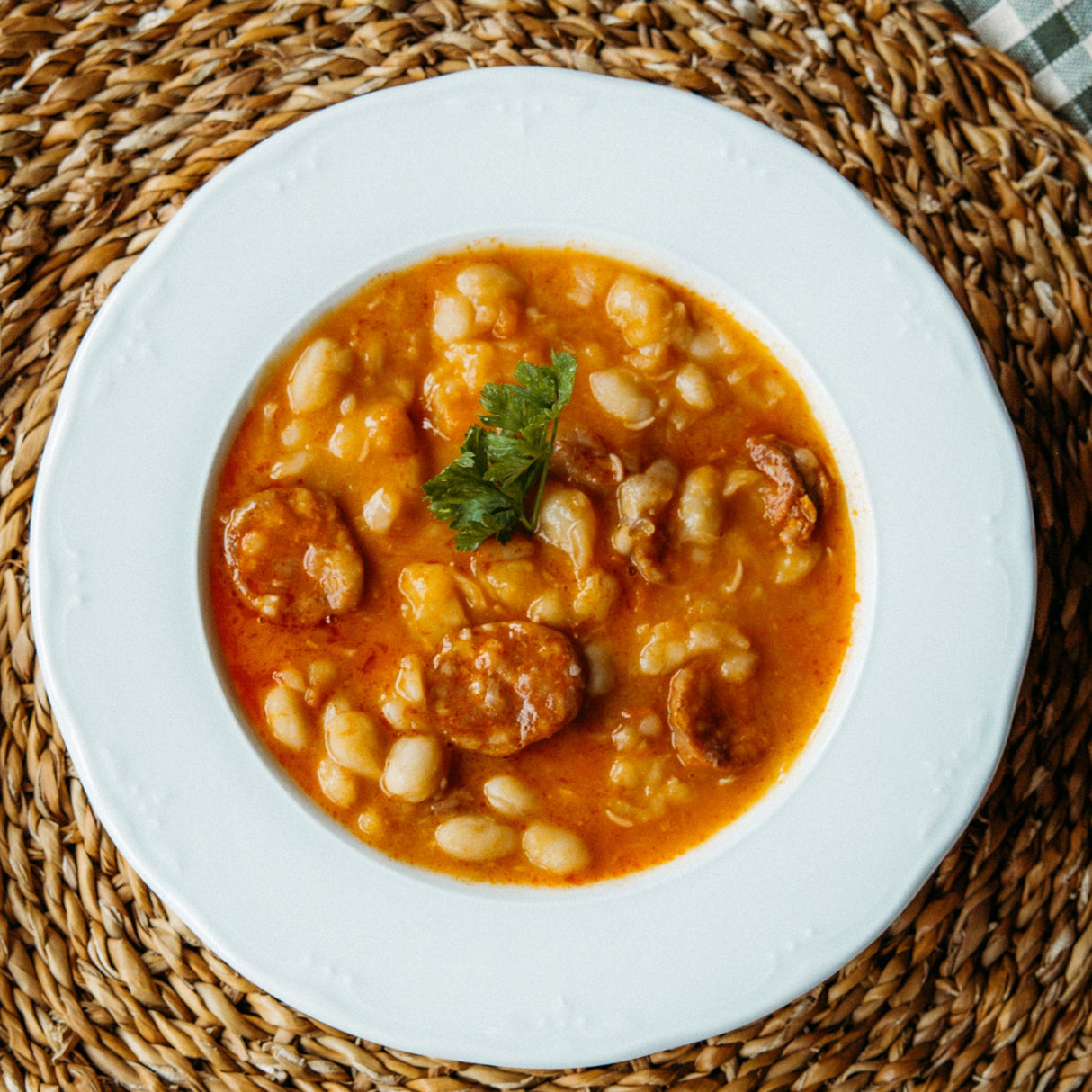 Alubia blanca con chorizo